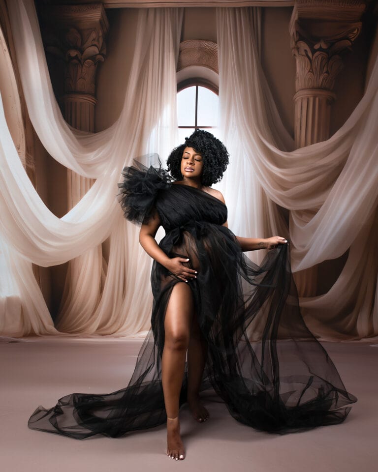 How to Prepare for a Maternity Photoshoot: 7 Tips Every Mom-to-Be Should Know